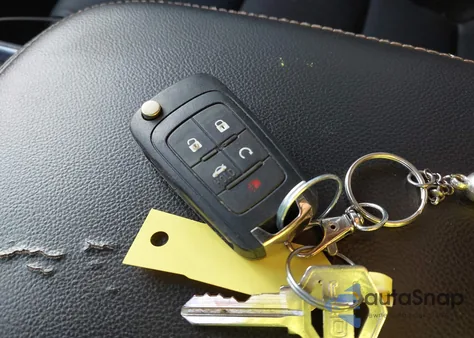 2018 Chevrolet Impala 1Lt from USA, damaged, VIN 2G1105S32J9100898